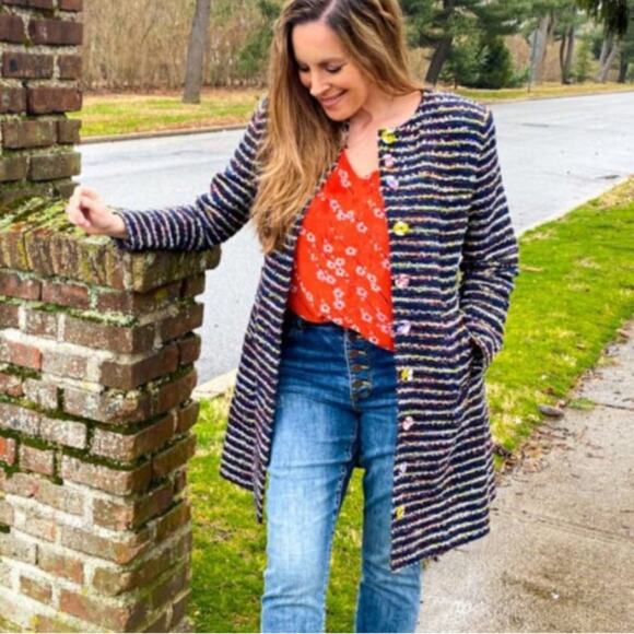 Cabi Headline Topper Floral Tweed Belted Button Down Coat Style 5660 Size 2 - Picture 2 of 10